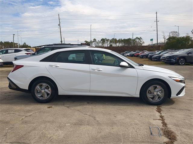 new 2025 Hyundai Elantra car, priced at $23,522