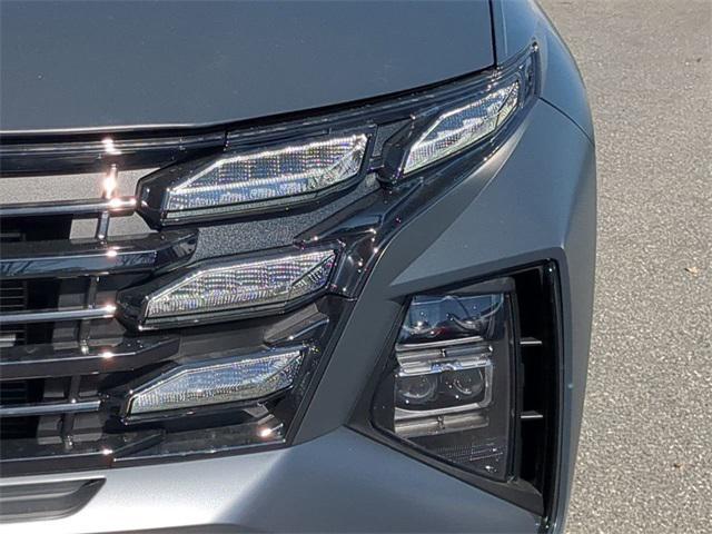 new 2025 Hyundai Tucson car, priced at $40,024