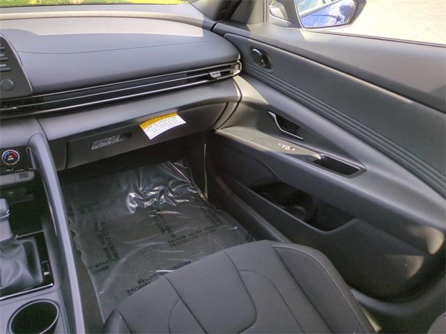 new 2025 Hyundai Elantra car, priced at $22,316