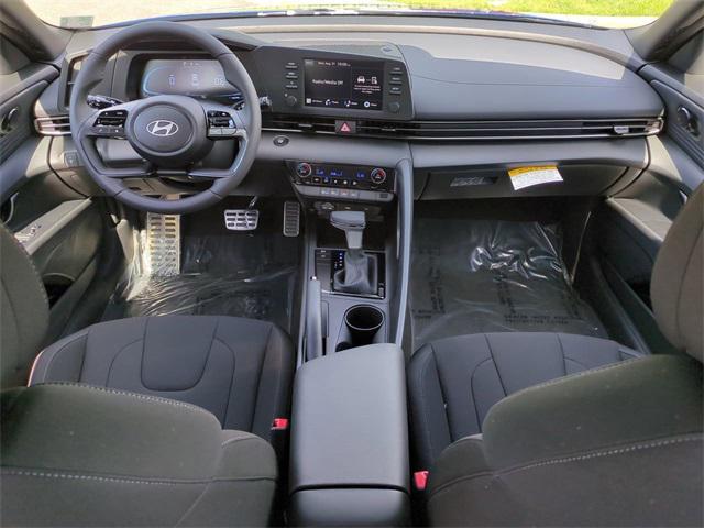 new 2025 Hyundai Elantra car, priced at $22,316