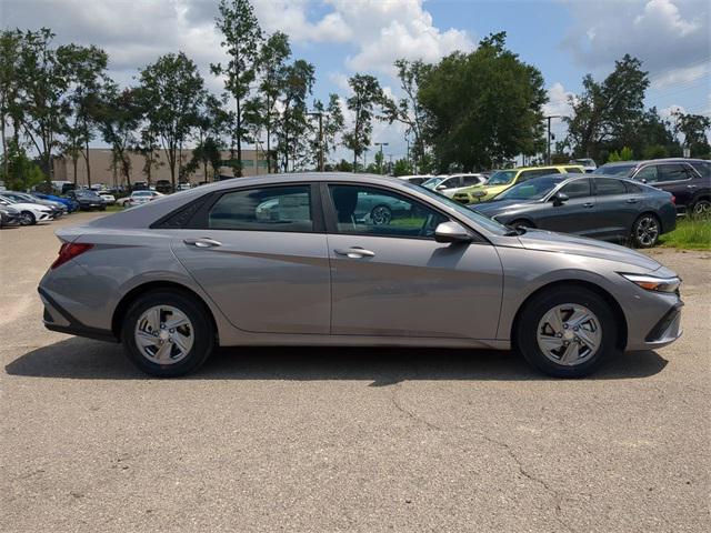 new 2025 Hyundai Elantra car, priced at $21,919