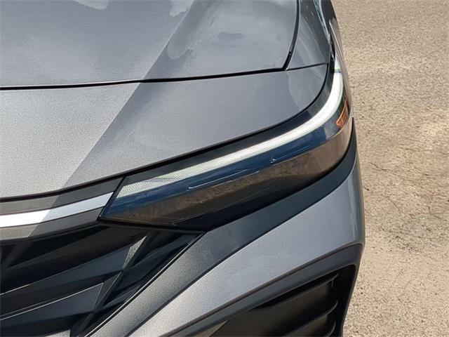 new 2025 Hyundai Elantra car, priced at $21,919