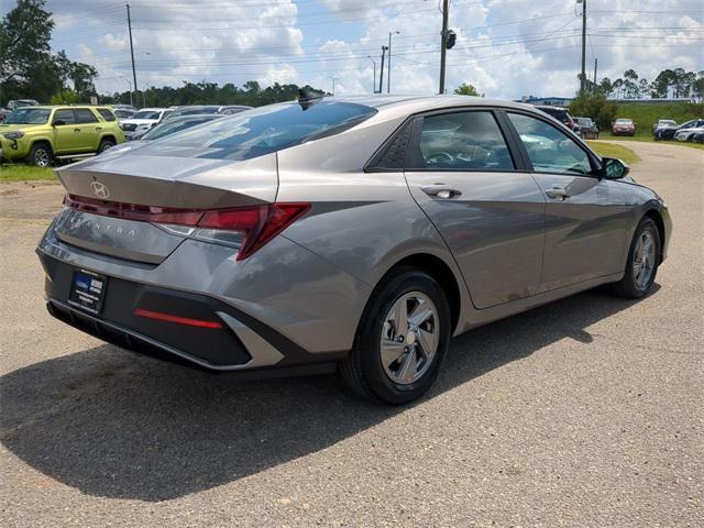 new 2025 Hyundai Elantra car, priced at $21,919