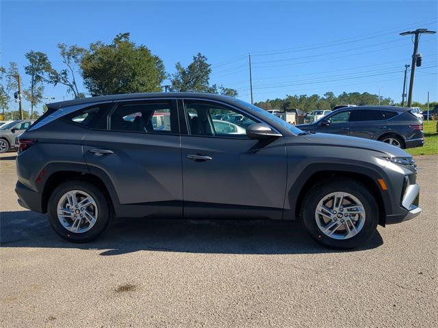 new 2025 Hyundai Tucson car, priced at $31,255