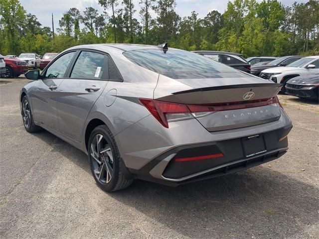 new 2025 Hyundai Elantra car, priced at $23,070