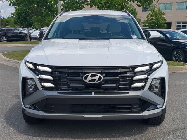 new 2025 Hyundai TUCSON Hybrid car, priced at $33,812