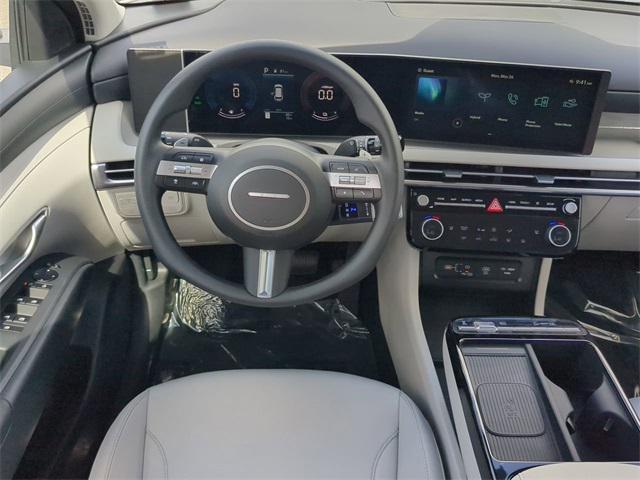 new 2025 Hyundai TUCSON Hybrid car, priced at $33,812