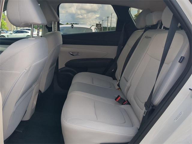 new 2025 Hyundai TUCSON Hybrid car, priced at $33,812