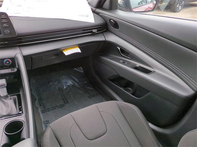 new 2025 Hyundai Elantra car, priced at $23,612