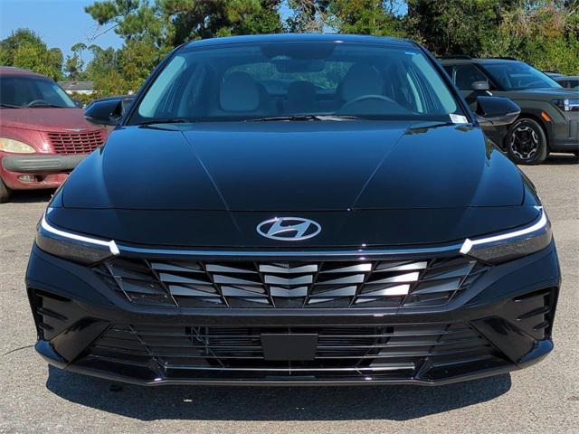 new 2025 Hyundai ELANTRA HEV car, priced at $26,867
