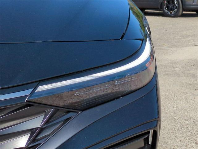 new 2025 Hyundai ELANTRA HEV car, priced at $26,867
