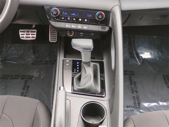 new 2025 Hyundai Elantra car, priced at $23,093