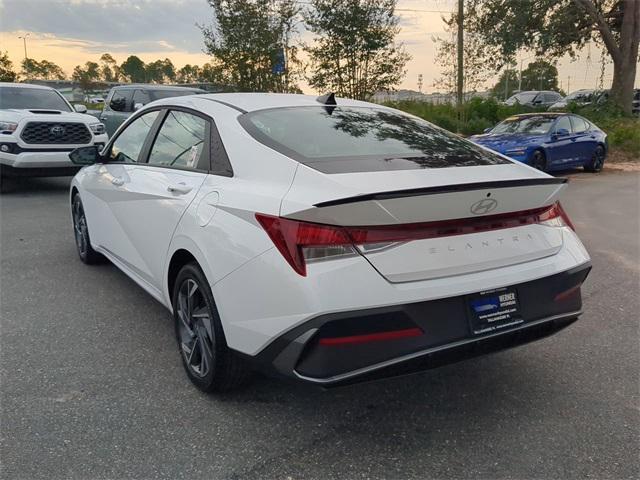 new 2025 Hyundai Elantra car, priced at $25,155