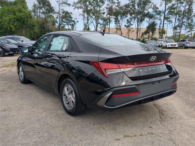 new 2025 Hyundai Elantra car, priced at $23,051