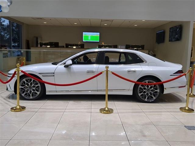 new 2024 Genesis G90 car, priced at $97,963