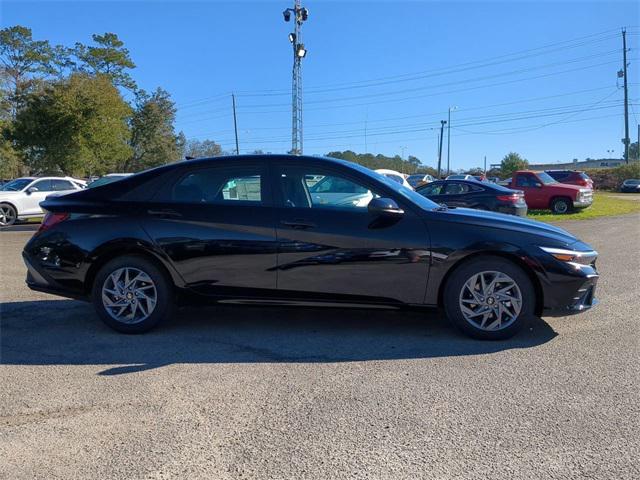 new 2025 Hyundai Elantra car, priced at $22,053