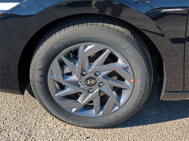 new 2025 Hyundai Elantra car, priced at $22,053