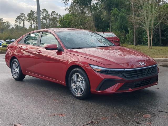 new 2025 Hyundai Elantra car, priced at $22,335