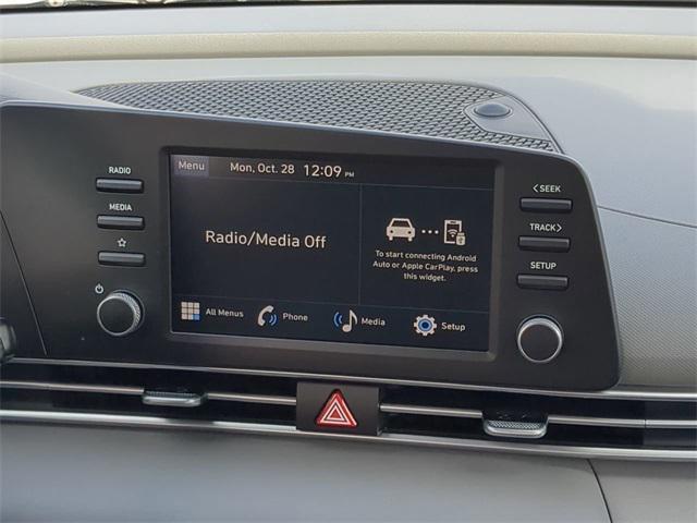 new 2025 Hyundai Elantra car, priced at $22,335