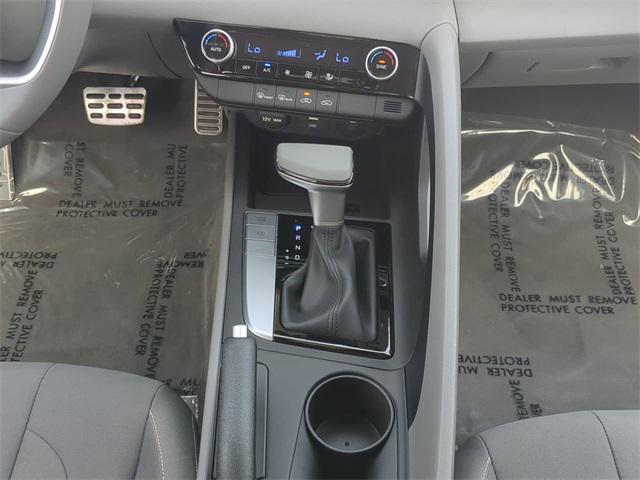 new 2025 Hyundai Elantra car, priced at $24,644