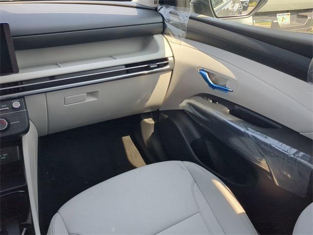 new 2025 Hyundai Tucson car, priced at $27,553