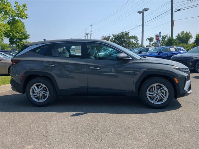 new 2025 Hyundai Tucson car, priced at $27,553