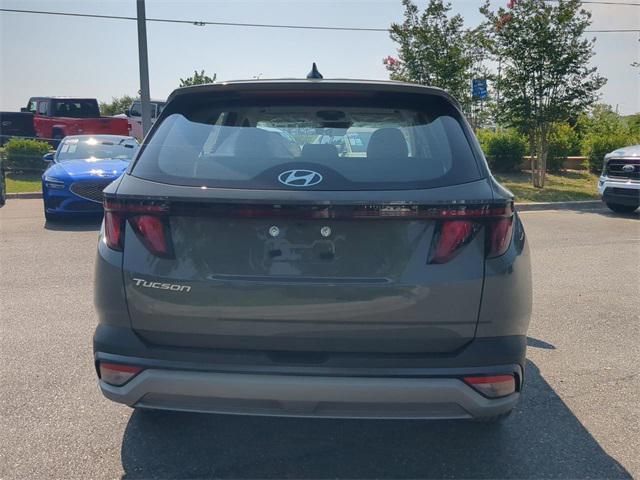 new 2025 Hyundai Tucson car, priced at $27,553
