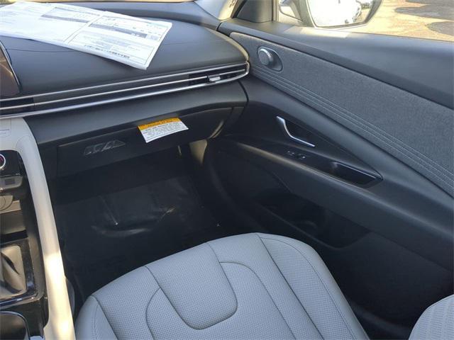 new 2025 Hyundai Elantra car, priced at $27,295