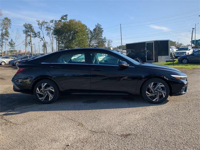 new 2025 Hyundai Elantra car, priced at $27,295