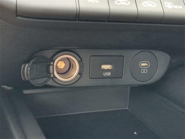 new 2025 Hyundai Elantra car