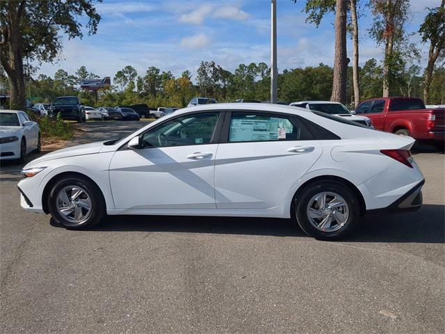 new 2025 Hyundai Elantra car, priced at $23,536