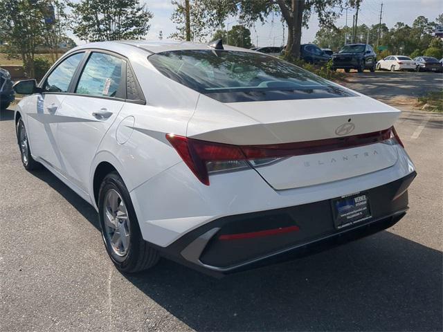 new 2025 Hyundai Elantra car, priced at $23,536