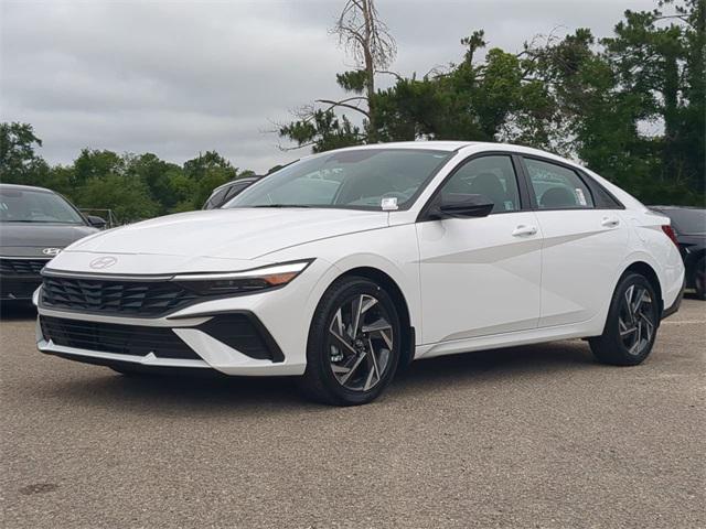 new 2025 Hyundai Elantra car, priced at $25,580
