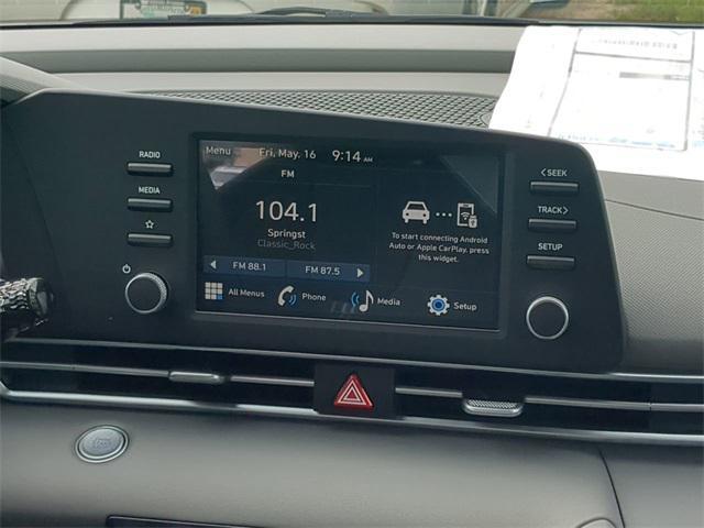 new 2025 Hyundai Elantra car, priced at $25,580