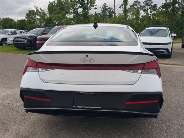 new 2025 Hyundai Elantra car, priced at $25,580