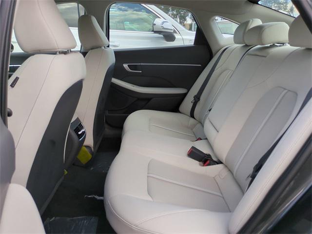new 2025 Hyundai Sonata Hybrid car, priced at $27,601