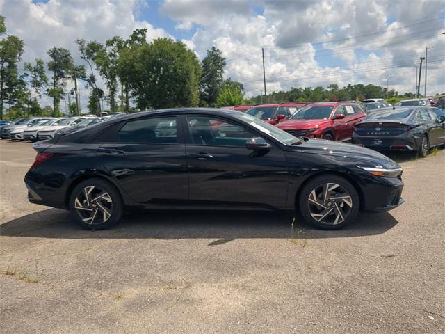 new 2025 Hyundai Elantra car, priced at $26,212