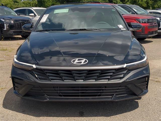 new 2025 Hyundai Elantra car, priced at $26,212