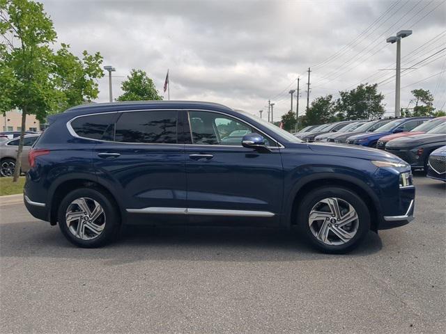 used 2022 Hyundai Santa Fe car, priced at $25,000