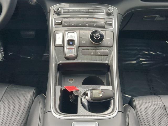 used 2022 Hyundai Santa Fe car, priced at $25,000