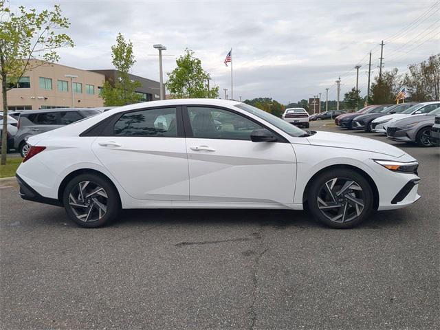 new 2025 Hyundai Elantra car, priced at $25,130