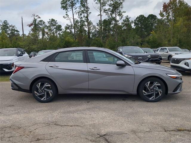 new 2025 Hyundai Elantra car, priced at $26,701