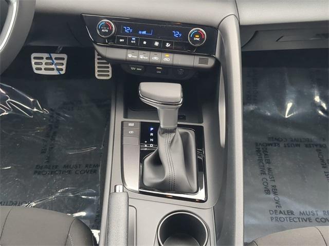 new 2025 Hyundai Elantra car, priced at $23,107