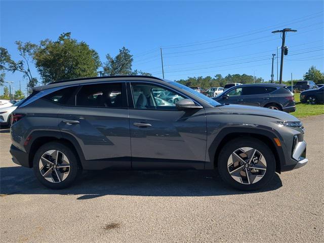 new 2025 Hyundai Tucson car, priced at $31,079