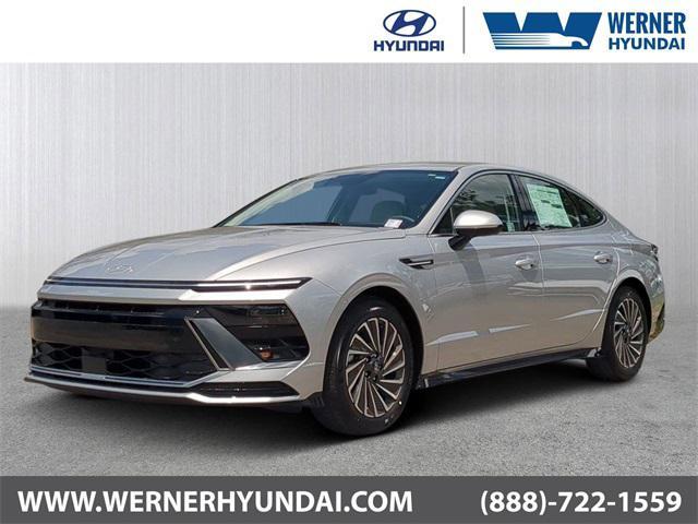 new 2025 Hyundai Sonata Hybrid car, priced at $30,640