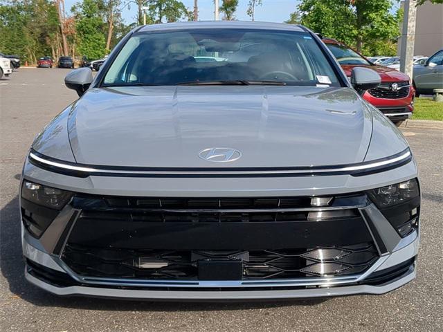 new 2024 Hyundai Sonata Hybrid car, priced at $30,880