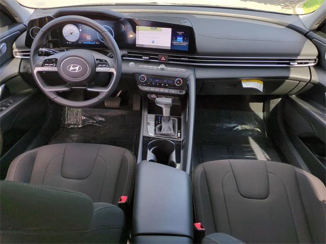 used 2024 Hyundai Elantra car