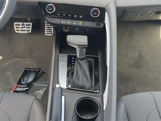 new 2025 Hyundai Elantra car, priced at $23,030