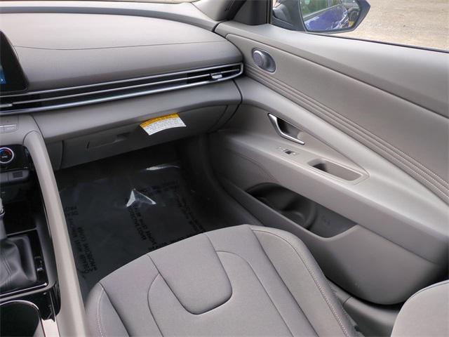 new 2026 Hyundai ELANTRA HEV car, priced at $27,820