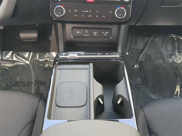 new 2025 Hyundai TUCSON Hybrid car, priced at $33,302